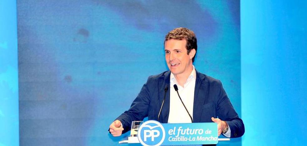 El PP aviva el miedo a que Sánchez entregue la política económica a Podemos