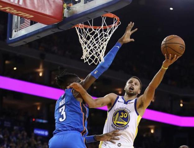 Curry y Tatum lideran las victorias de Warriors y Celtics