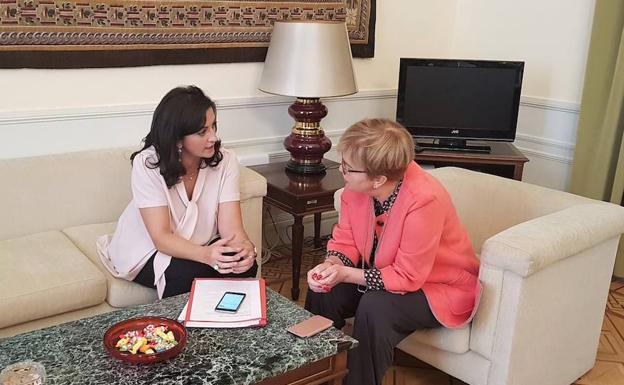 Andreu pide coordinación de las administraciones para frenar la despoblación