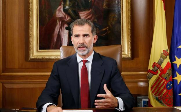 El Gobierno considera que la moción del Parlament sobre el Rey abre otro «proceso unilateral» para proclamar la república