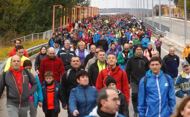 Aspace Rioja reúne a casi tres mil personas en su trigésimo cuarta marcha