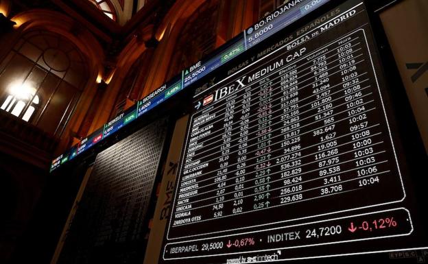 El Ibex-35 rebota un 1% y recupera los 8.800 puntos