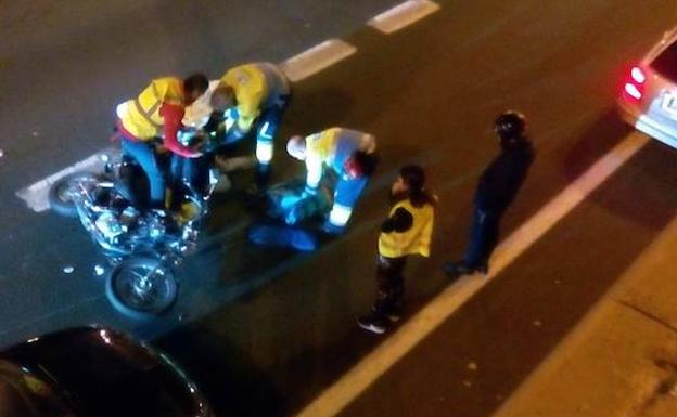 Accidente de un motorista en la Circunvalación
