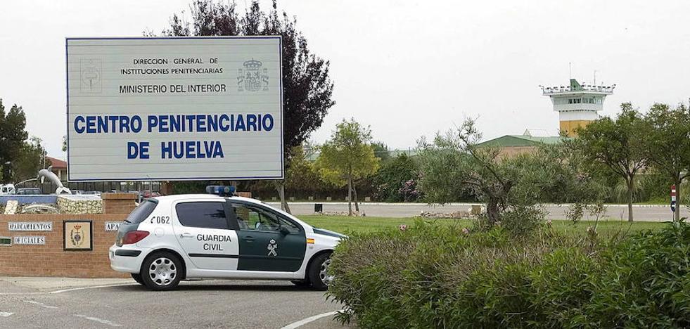 Envenenados seis trabajadores de la cárcel de Huelva