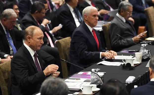 Putin a Pence: «Rusia no tiene nada que ver con la injerencia en las elecciones de EE UU»