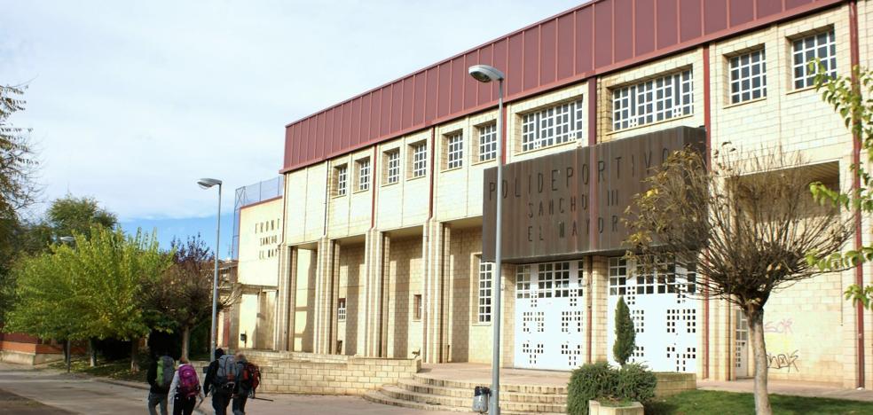 Un establecimiento denuncia por competencia desleal al bar del polideportivo Sancho III