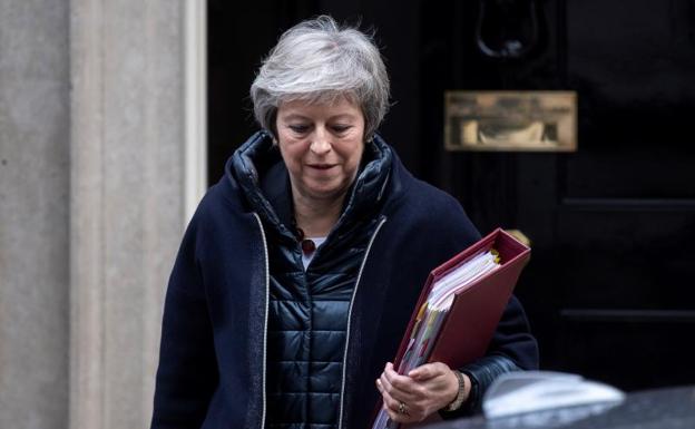 May regresa a Bruselas antes de una cumbre sobre el 'brexit' marcada por Gibraltar pero con final feliz