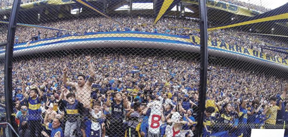 La policía deporta a un líder ultra de Boca