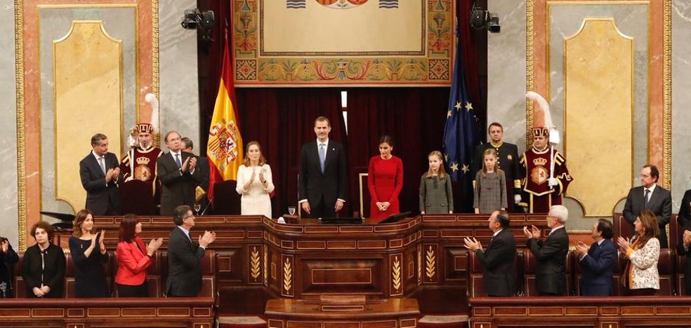 Felipe VI defiende la vigencia del gran pacto de convivencia de la Constitución