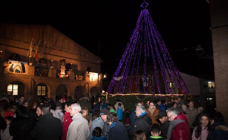 Inauguración del árbol de Grañón