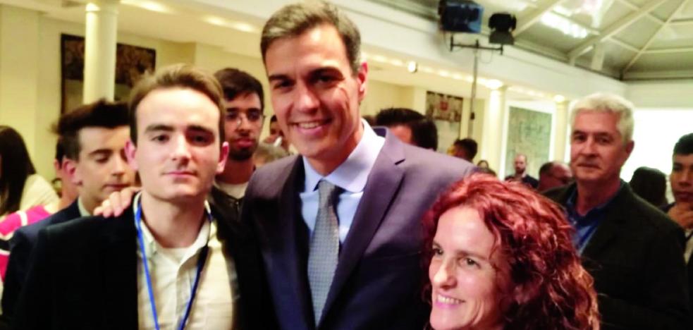 Un arnedano invita a Pedro Sánchez al IES Celso Díaz