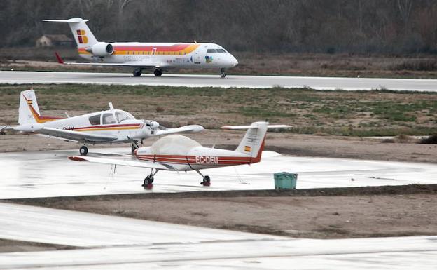 El aeropuerto de Agoncillo entra en el plan invernal de Aena