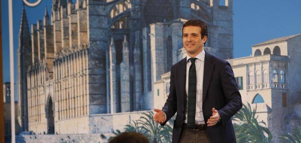 Casado reprocha a Sánchez haber consumado un «acto de traición a España»