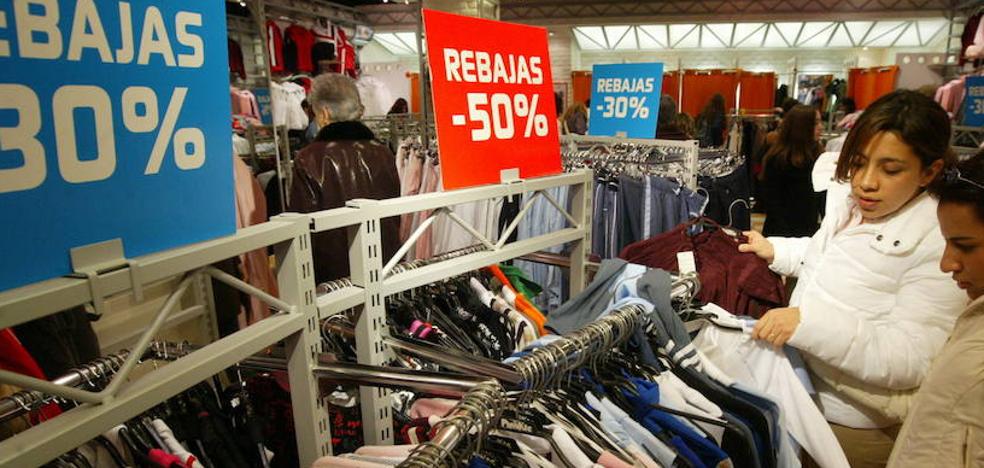 La contratación en rebajas crecerá más que las ventas