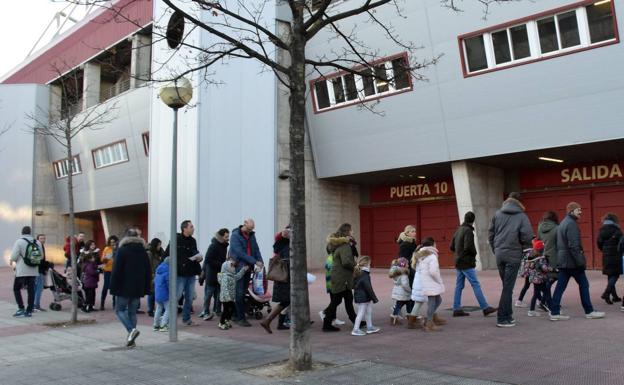 Cs propone que se cobre una entrada simbólica para la llegada de los Reyes a Las Gaunas