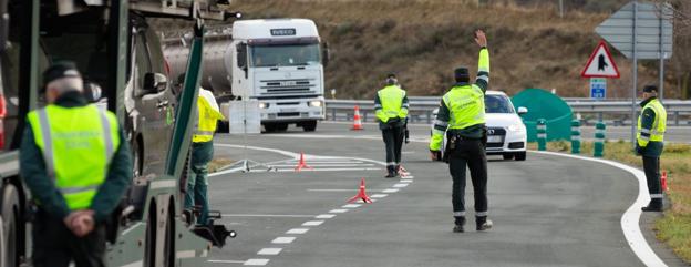 Los positivos en La Rioja por alcohol y drogas al volante se mantienen en casi cuatro diarios