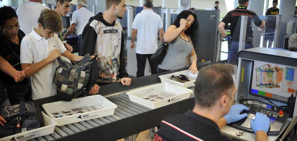 Récord de pasajeros en los aeropuertos por el turismo