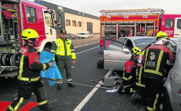 Un muerto y cinco heridos en un accidente en la N-232 en Rincón de Soto