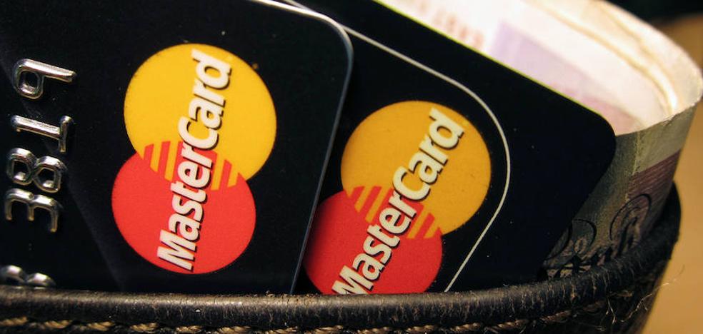 Bruselas impone una multa de 570 millones a Mastercard por infringir las normas antimonopolio