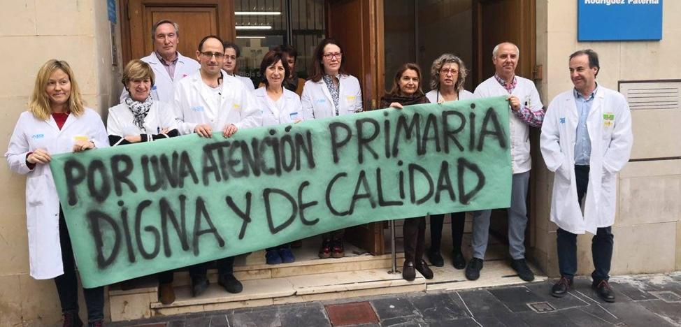 El PSOE achaca la situación de Atención Primaria a la «pésima gestión» de la consejera