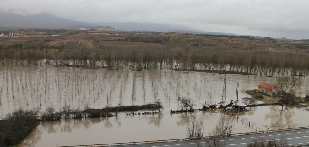 El Ebro se viene arriba