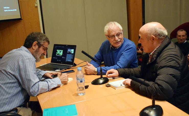 Emilio Barco presenta su libro