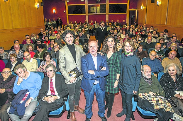 Juego de tronos en la corte de Peridis