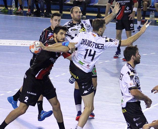 Un choque con tintes de derbi