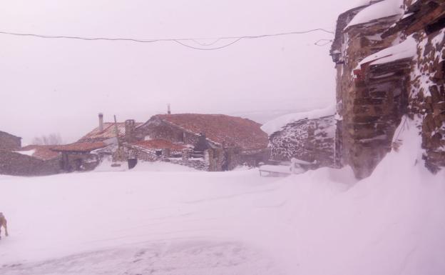 La Rioja se pinta de blanco