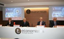 Los economistas desconfían de los ingresos presupuestarios y moderan el crecimiento al 2,1%