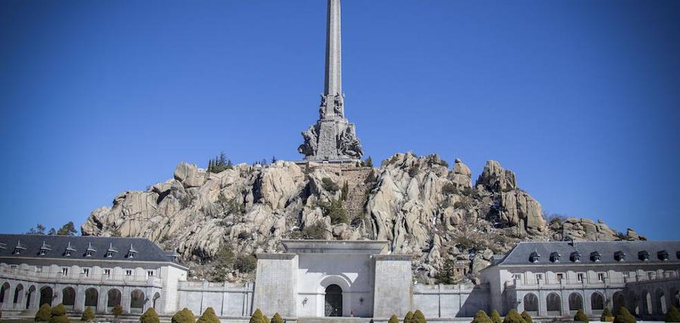 Medio año tras la exhumación de Franco