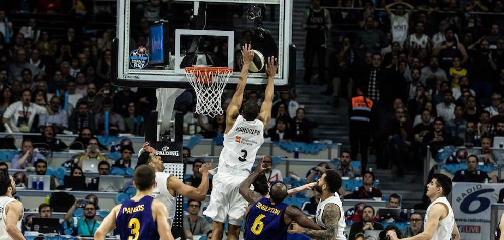 Así funciona el Instant Replay, el VAR del baloncesto