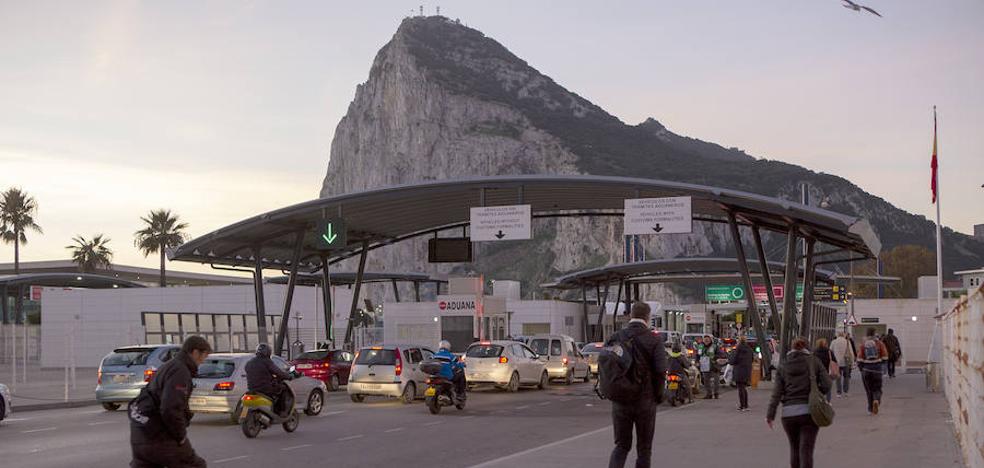 La exención de visados tras el 'Brexit' entra en vía muerta por Gibraltar