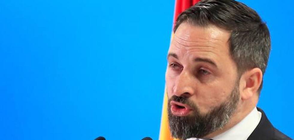 Abascal se hace con el control total de Vox en vísperas de las elecciones