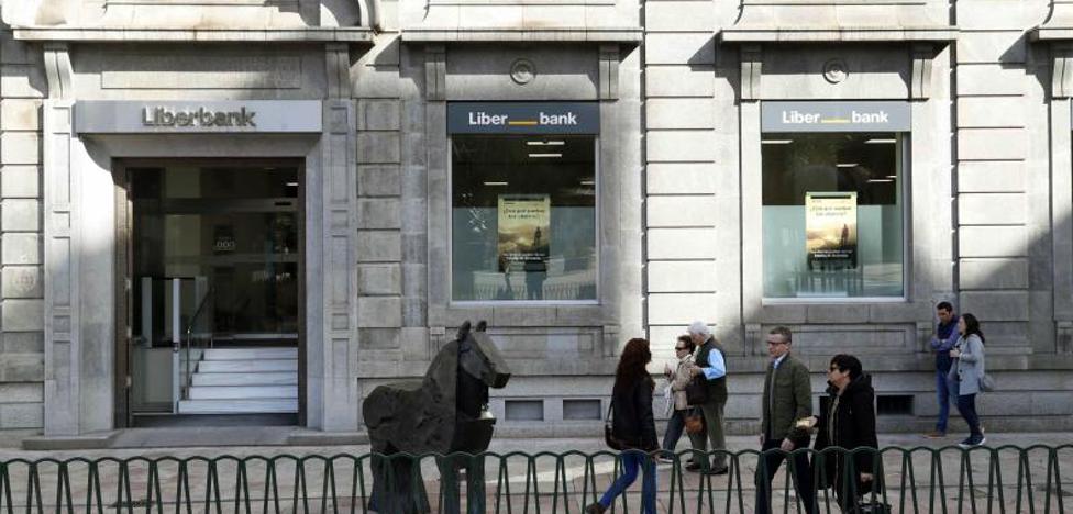 Abanca renuncia a lanzar su OPA sobre Liberbank tras cinco días de amagos