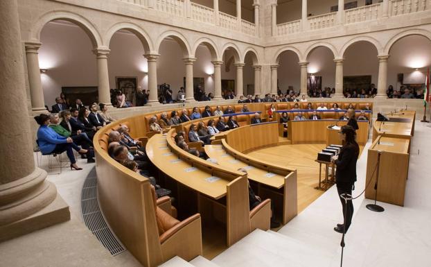 IU, Podemos y Equo acuerdan ir juntos a las Autonómicas y a las municipales de Logroño