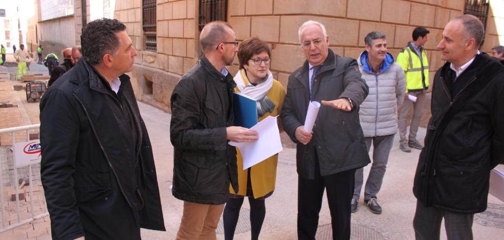 Paseo por las calles del Burgo