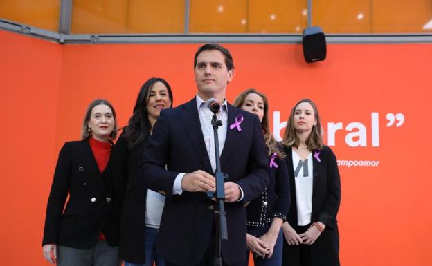 Rivera pone a prueba su política de fichajes en las primarias de Ciudadanos