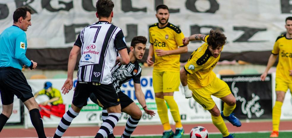 El River Ebro planta cara al líder