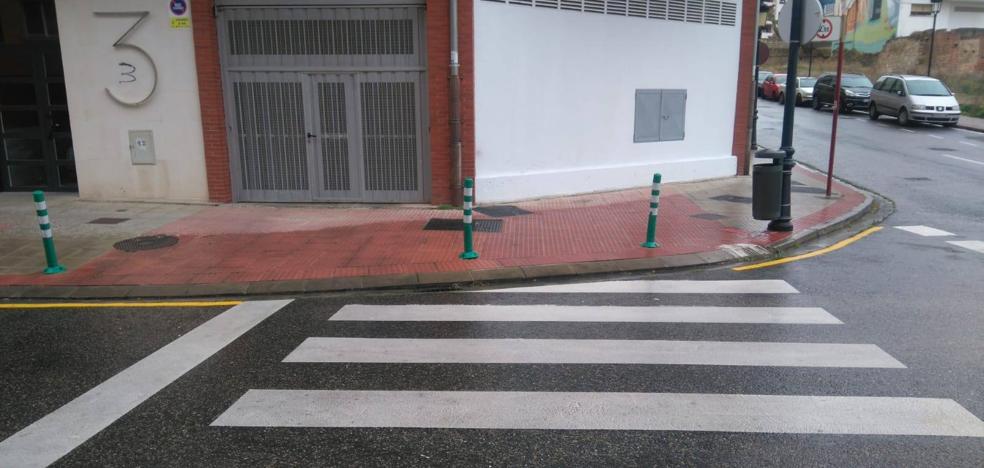 Tareas de pintado y rebaje de aceras en la ciudad de Haro