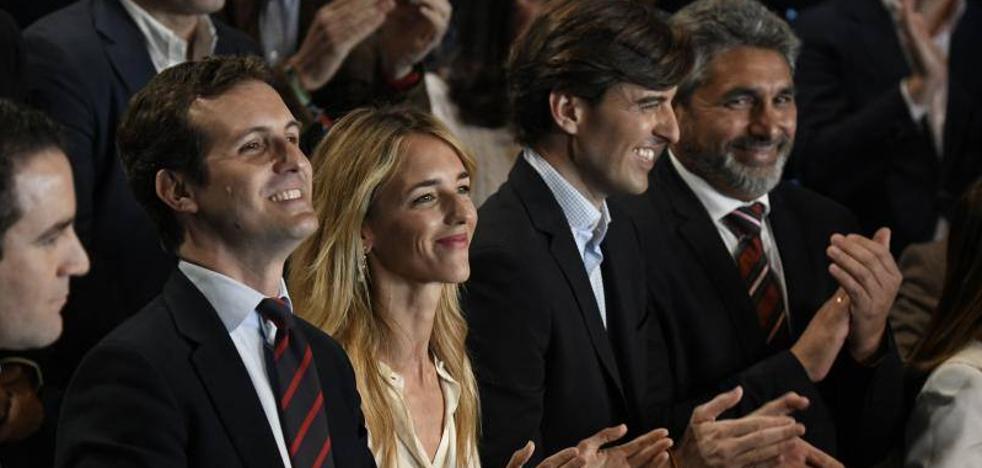 Casado confía en su apuesta personal para sostener al PP el 28 de abril