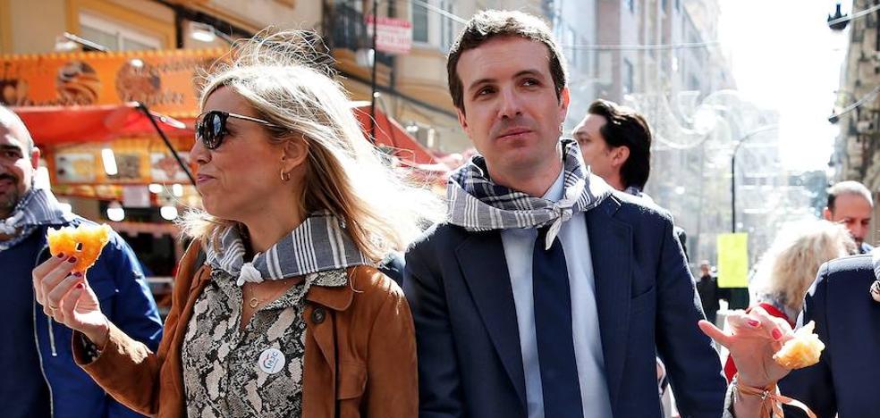 Casado intenta desactivar la idea de que PP y Vox son partidos «equivalentes»