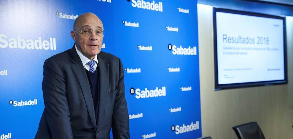 Sabadell no descarta una fusión con Bankia pero a largo plazo