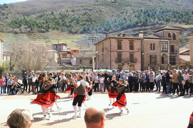 Las Viniegras esperan a los visitantes