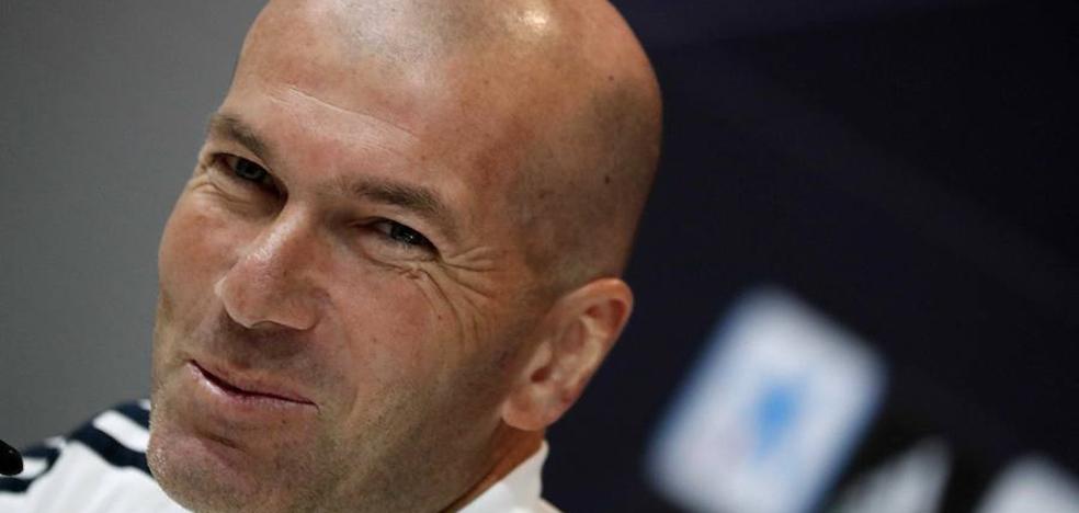 Zidane: «No va a haber debate el año que viene sobre los porteros»