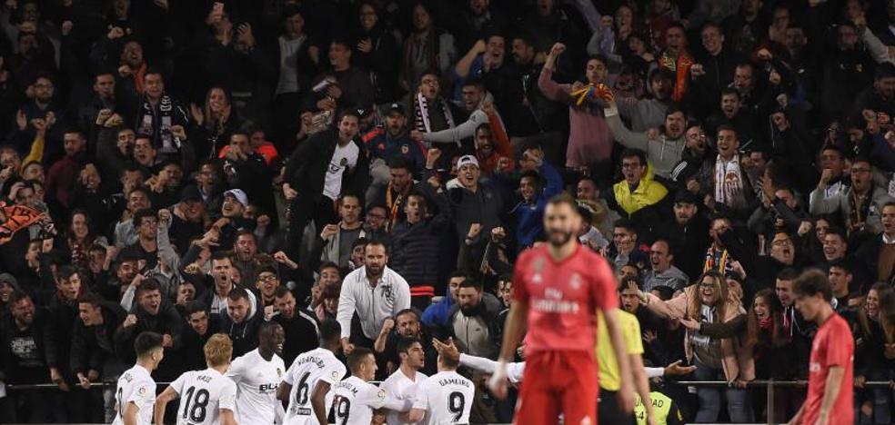 Un Valencia de récord contiene el 'efecto Zidane'