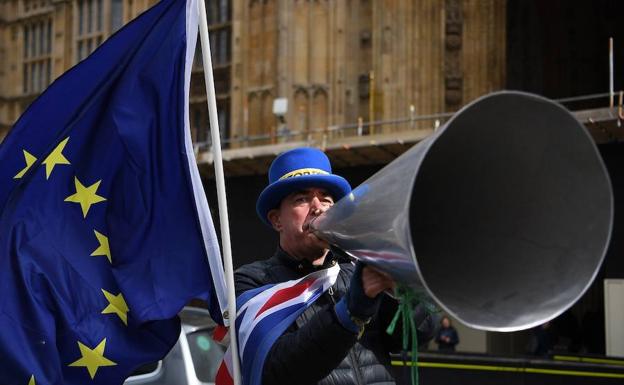 La única vía para evitar el 'brexit' sin acuerdo