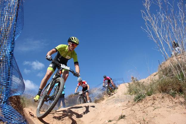 Dascalu y Rodríguez conquistan Arnedo