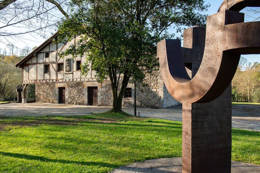 Chillida Leku resucita en el siglo XXI