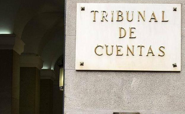 El Tribunal de Cuentas recomienda mejorar la contratación al Gobierno riojano